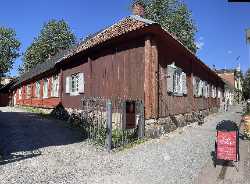 Pharmacy Museum and Qwensel House
