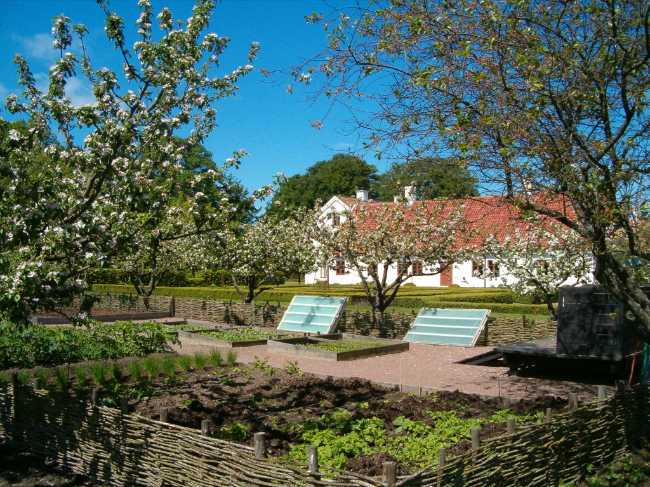 Fredriksdal Museer och Trädgårdar