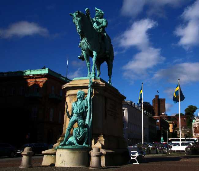 Magnus Stenbock Statue