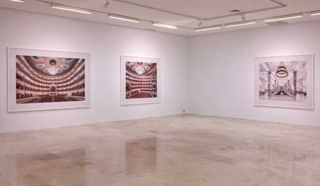 Helga de Alvear Gallery