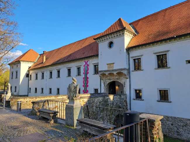 Fužine Castle