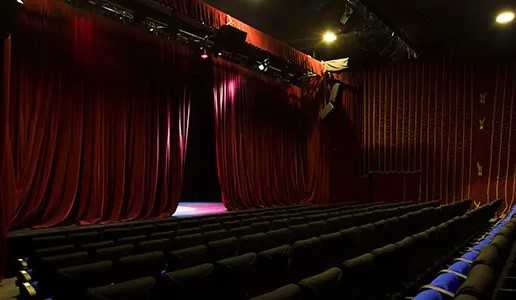 Domino Theatre