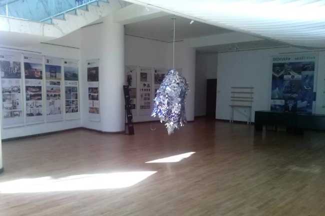 Progres Gallery