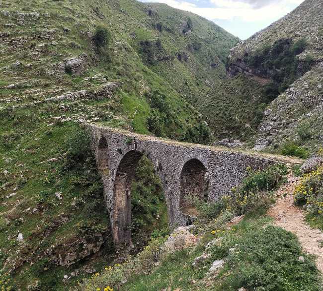 Ali Pasha Bridge