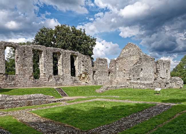 Bishop's Waltham Palace