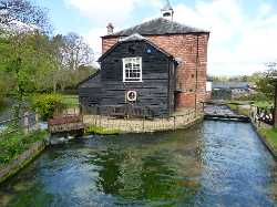 Whitchurch Silk Mill