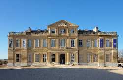 Musée des Arts décoratifs, de la Faïence et de la Mode