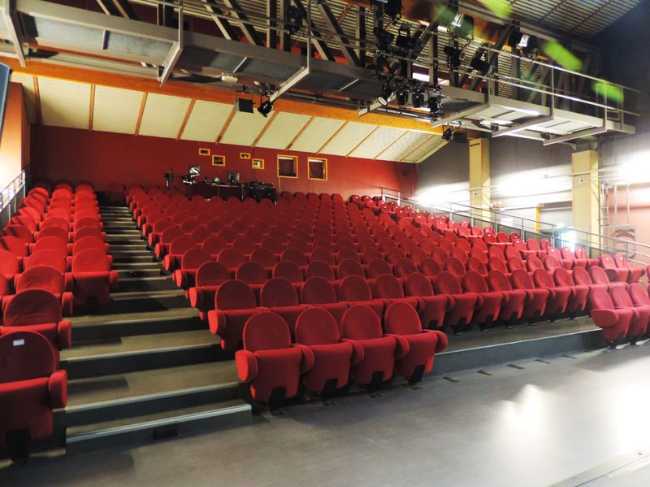 Renoir | Théâtre des collines