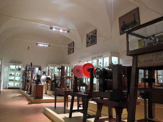 Fondazione Scienza e Tecnica