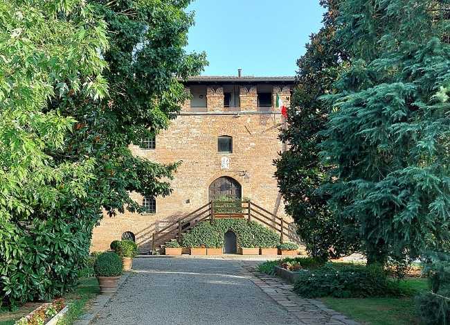 Castello Visconteo di Macconago