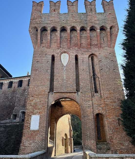 Castello Di San Colombano Al Lambro