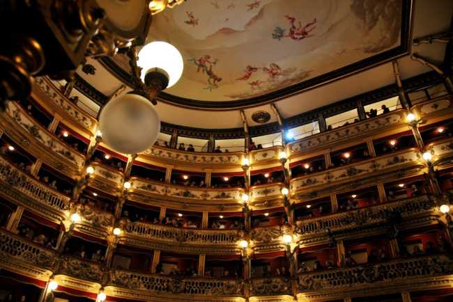 Teatro Bellini di Napoli