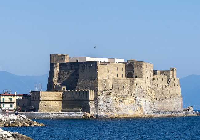 Castel dell’Ovo