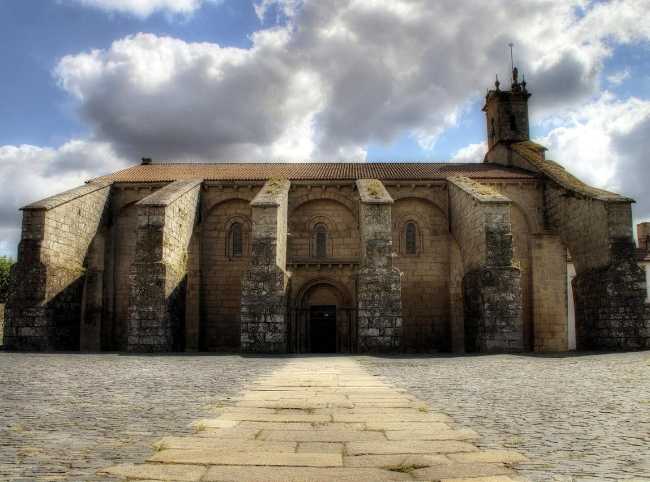 Colexiata de Santa María do Sar