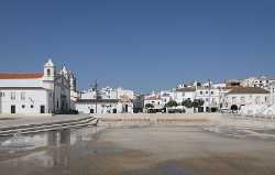 Praça Infante D. Henrique