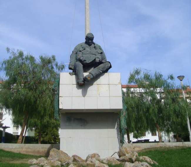 Estátua aos Pescadores de Lagos
