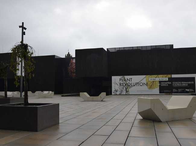 Centro Internacional das Artes José de Guimarães