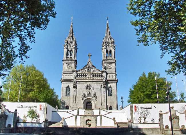 Basílica de São Torcato
