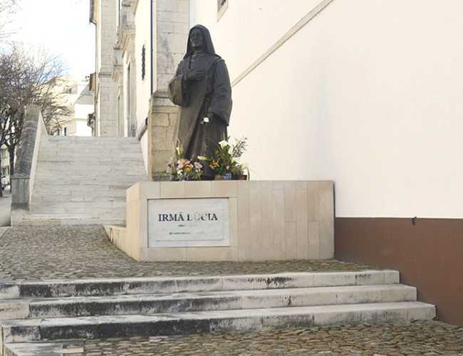Sister Lúcia's Memorial