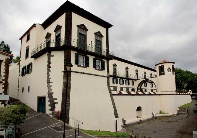 Fortaleza e Palácio de São Lourenço