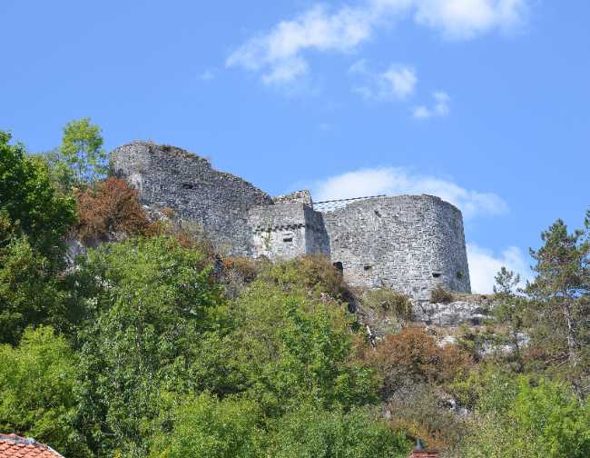 Castle of Crevecoeur