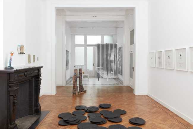 Annie Gentils Gallery