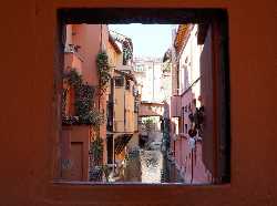 Finestrella di Via Piella