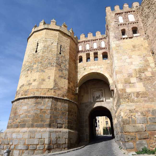 Puerta de San Andrés