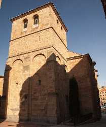 Iglesia de San Julián y Santa Basilisa