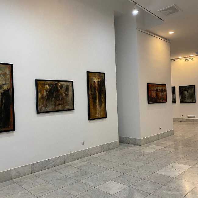 ULUS Gallery