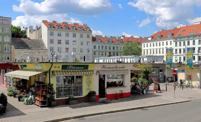 Karmelitermarkt