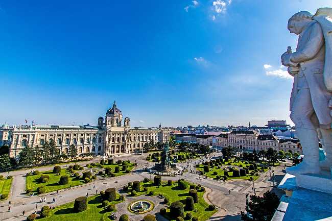 Maria-Theresien-Platz