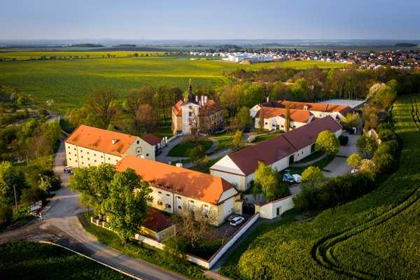 Ctěnice Chateau