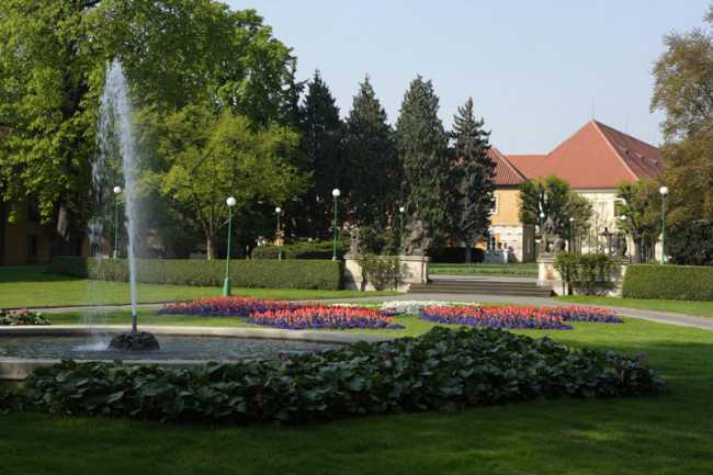 Royal Garden