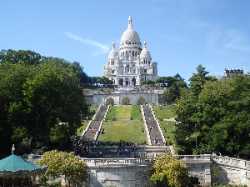 Square Louise Michel