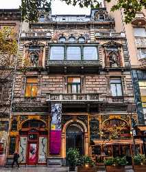 Mai Manó House