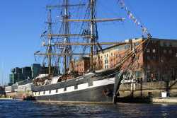 Jeanie Johnston Tall Ship & Famine Museum