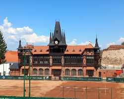 Olimpia-Muzeul Sportului și Turismului Montan