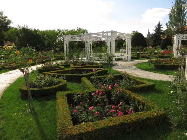 Roses Park