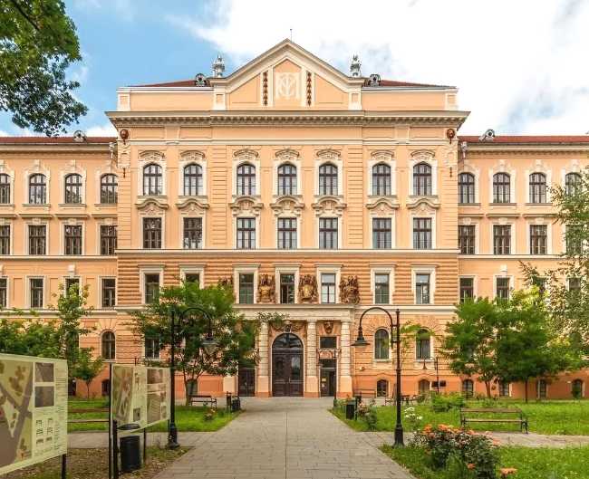 Museum of the Crișurilor's Country