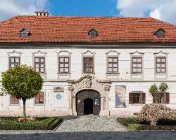 Herzer Palace