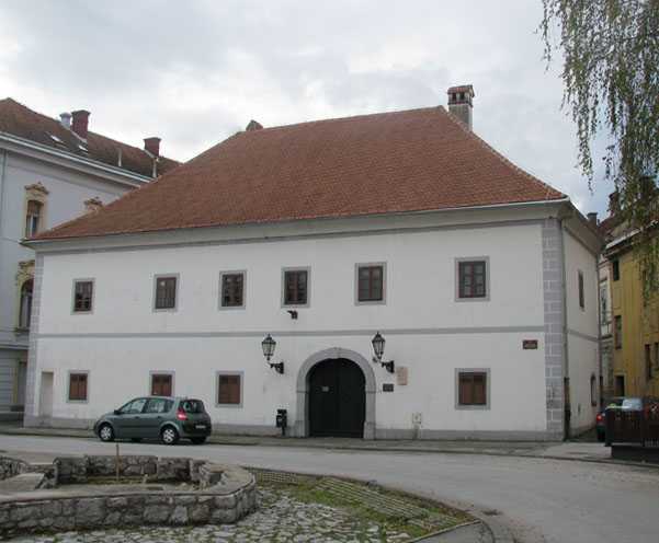 Karlovac City Museum