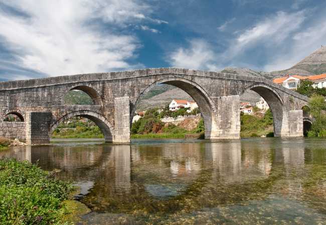 Arslanagić Bridge