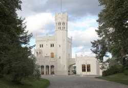 Oscarshall Palace