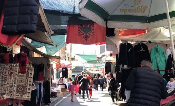 Tregu Çam
