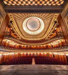 National Opera and Ballet