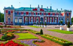 Kadriorg Palace
