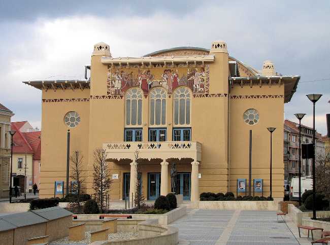 Petofi Theater