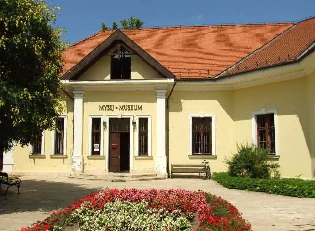 Szerb Egyházi Múzeum
