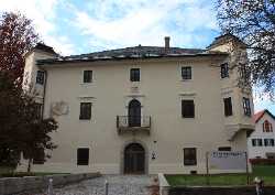 Dinzlschloss